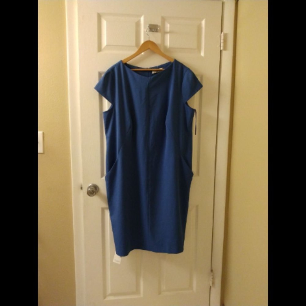 NWT $195 M.M LA FLEUR SARAH DRESS